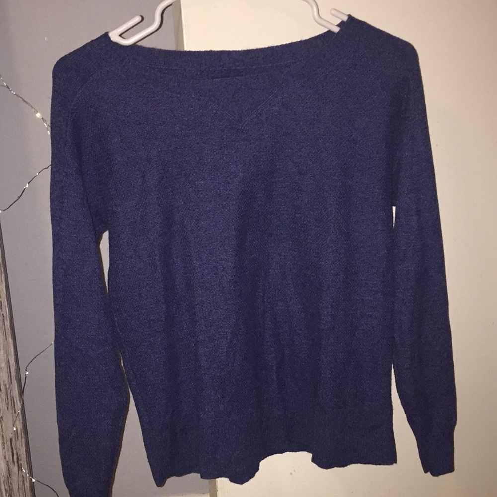 Woven light weight navy blue sweater
